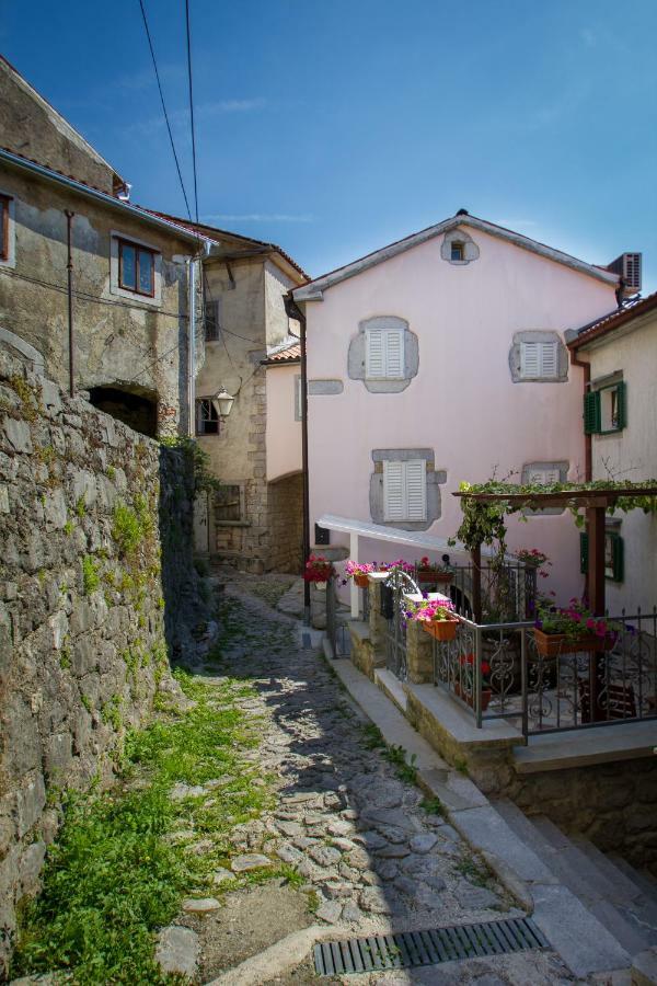 Apartments Villa Kastav Esterno foto
